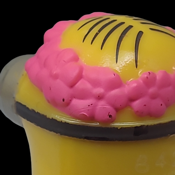 NEW 2019 McDONALDS HAPPY MEAL TOY MINIONS RISE OF GRU HAWAIIAN HULA DANCER - Picture 11 of 11